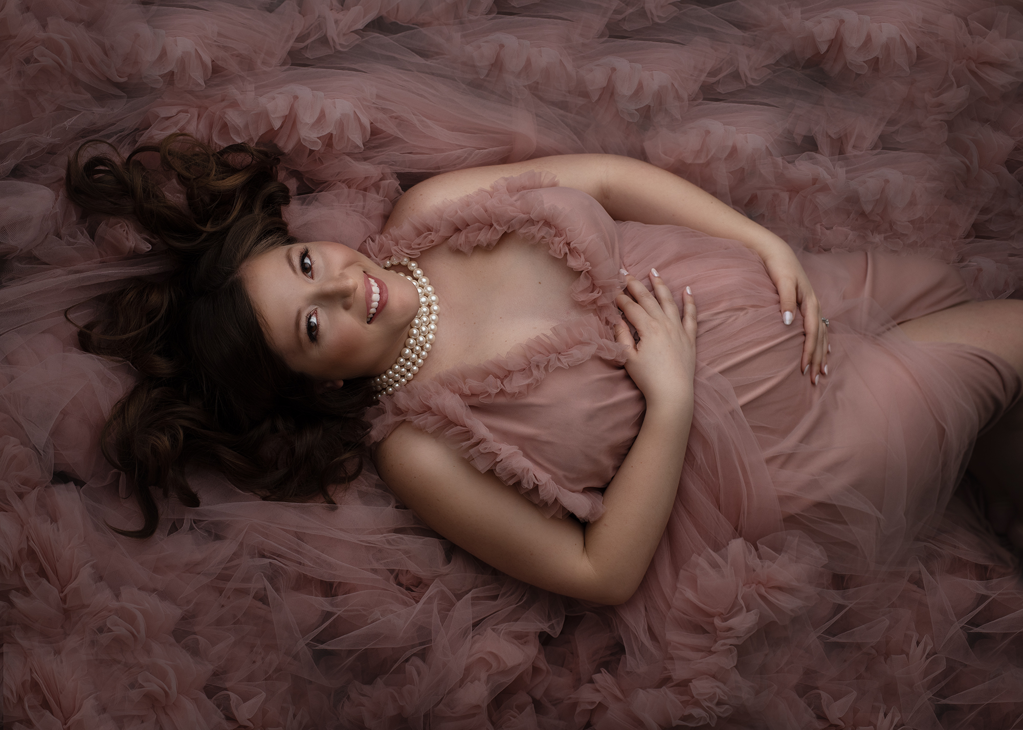 st louis maternity photography, graduation photoshoot st louis, best maternity photographer